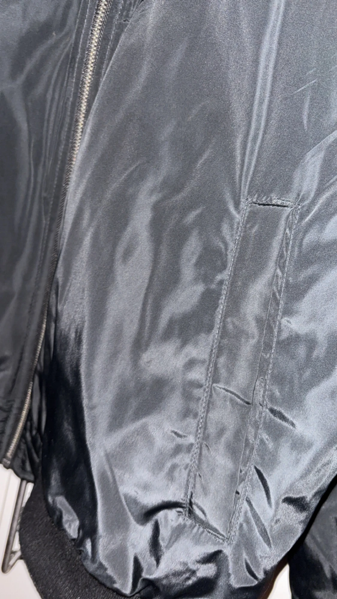 Svart bomberjacka med orange foder - 2