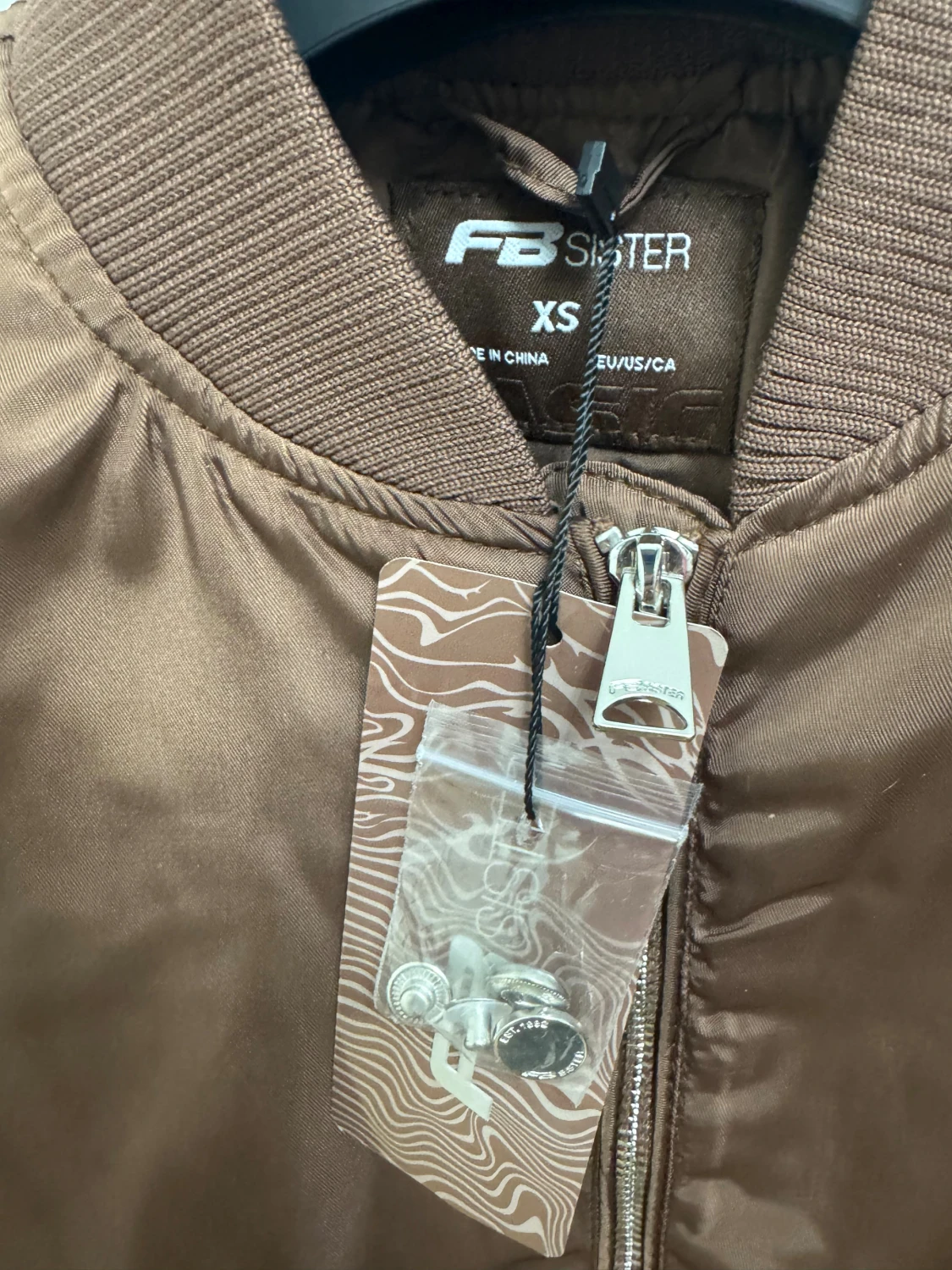 Brun bomberjacka från FB Sister XS - 3