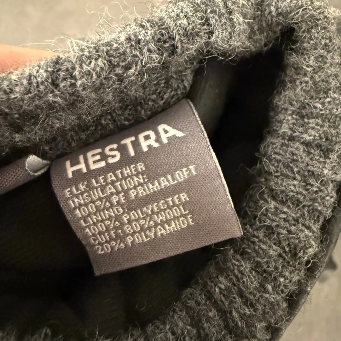 Svarta Hestra handskar i älgskinn - 3