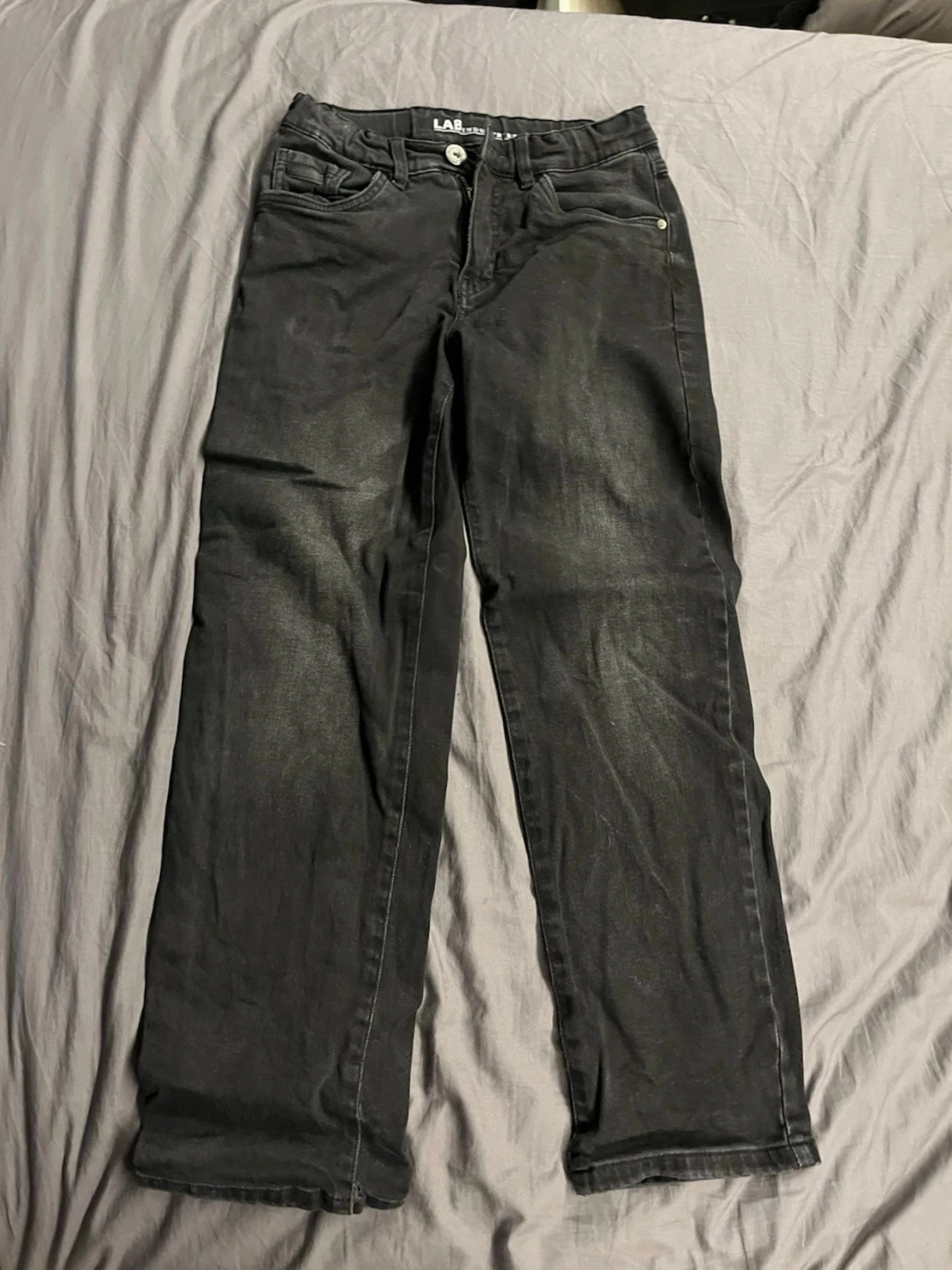 Svarta jeans från LAB Industries, strl 152