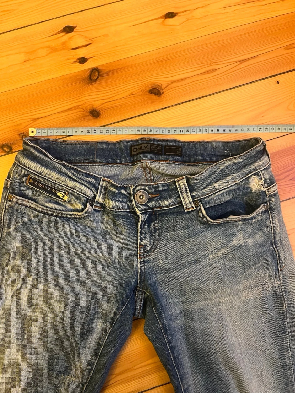 Blå bootcut jeans från ONLY - 1