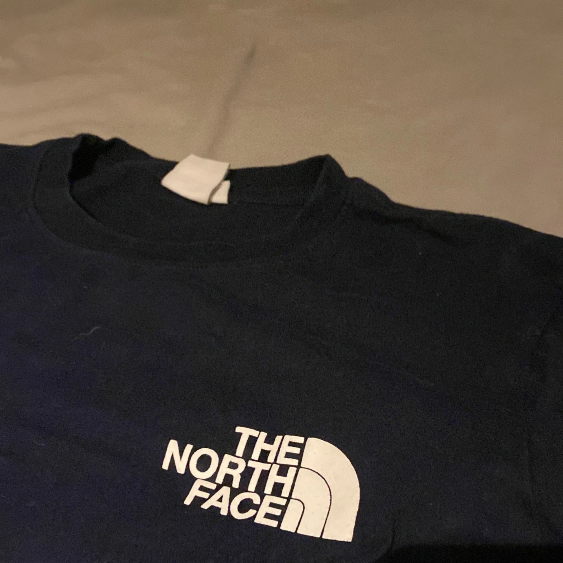Mörkblå The North Face t-shirt - 1