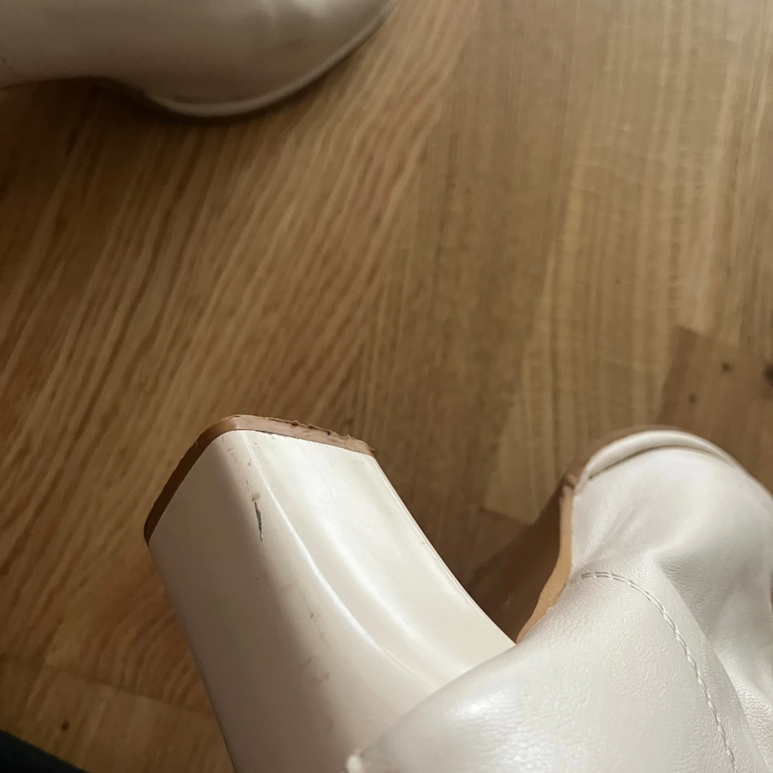 Beige/rosa höga stövlar med klack - 4