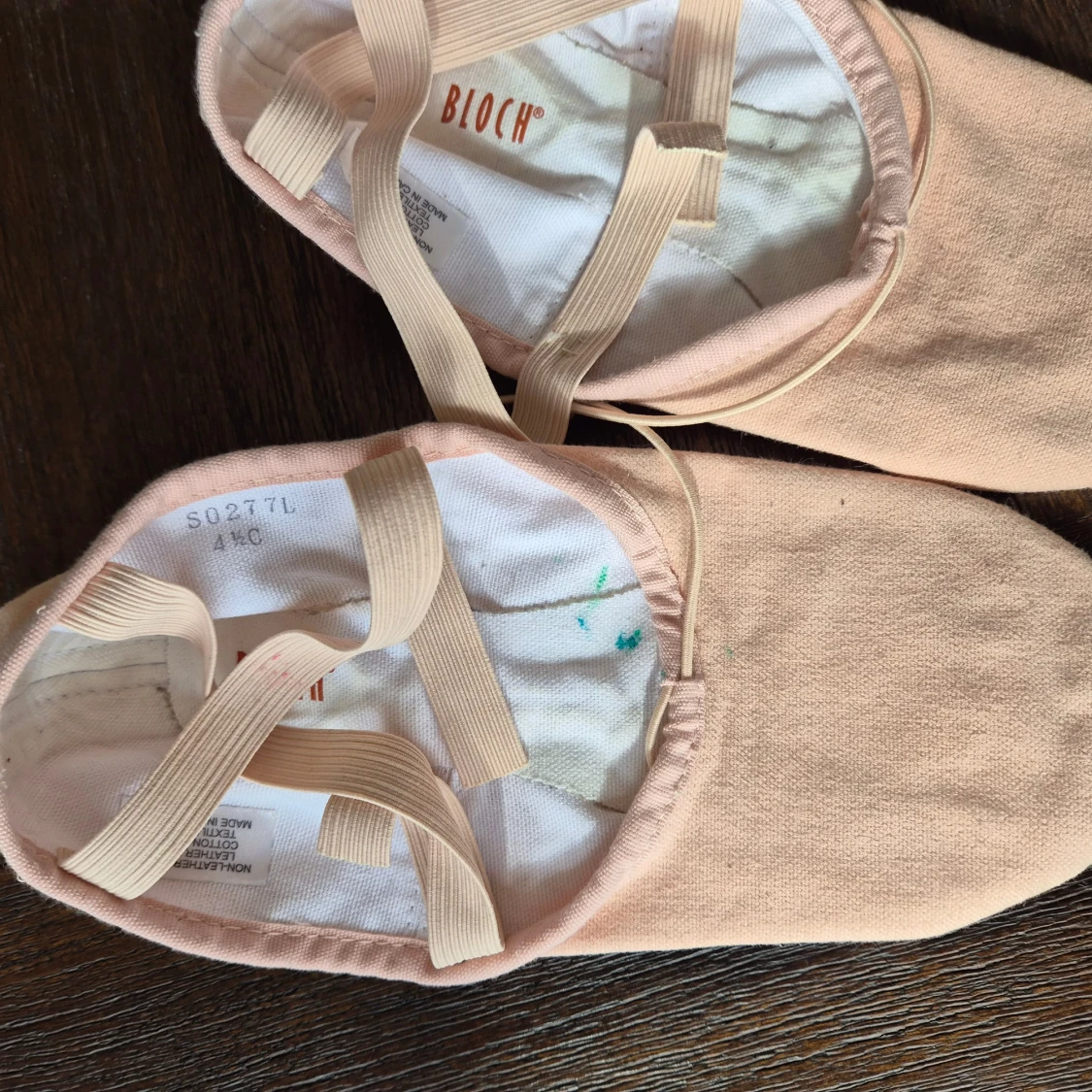 Ballerinaskor i ljusrosa från Bloch - 1