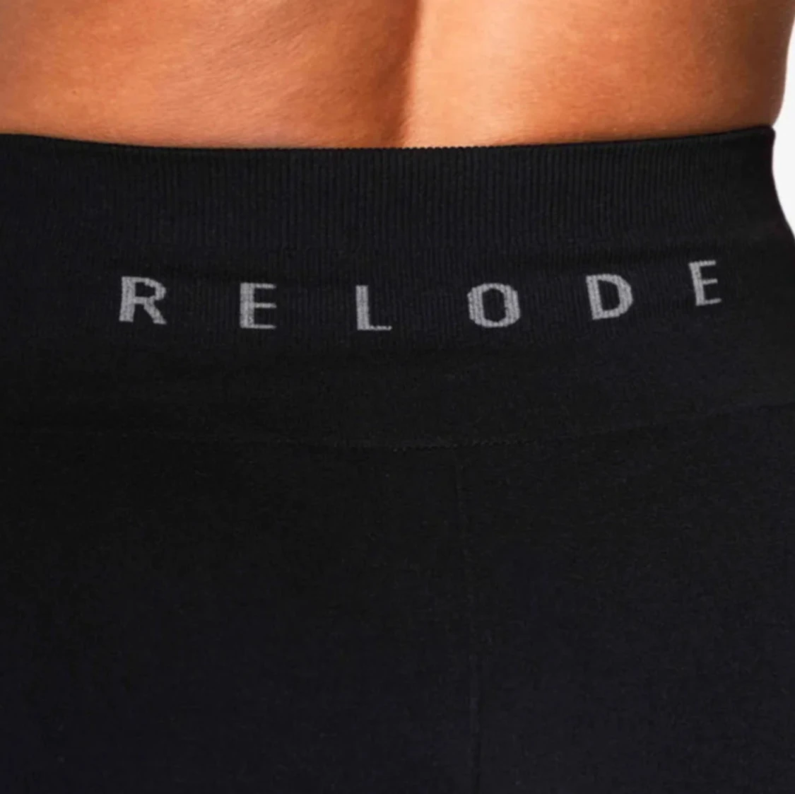 Svarta leggings från Relode - 1