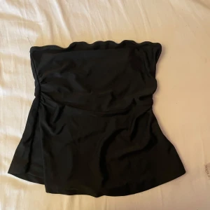 Svart bandå topp  - Aldrig anvä d