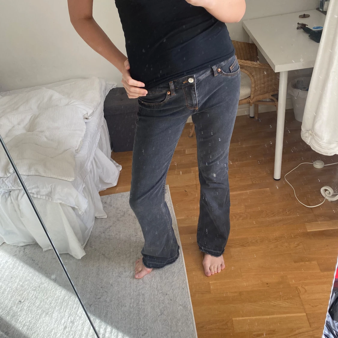 Mörkgråa bootcut jeans - 1