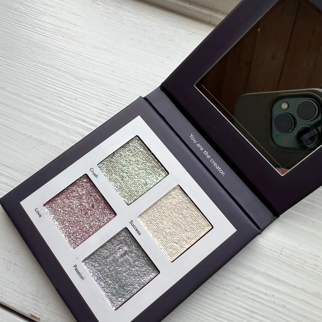 LH cosmetics Shimmer Saga palett - 1