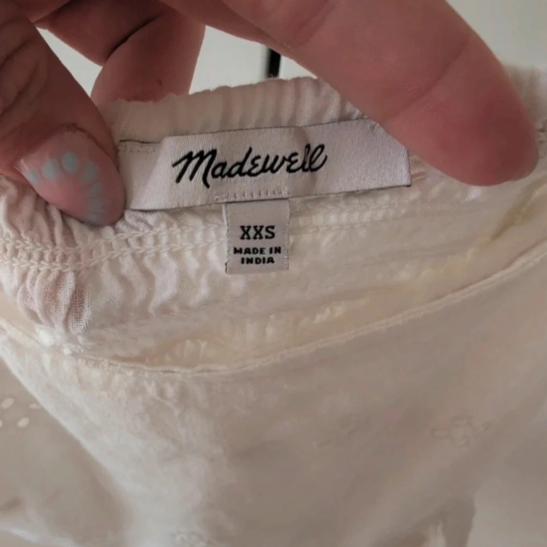 Vit broderad linnetopp från Madewell - 3