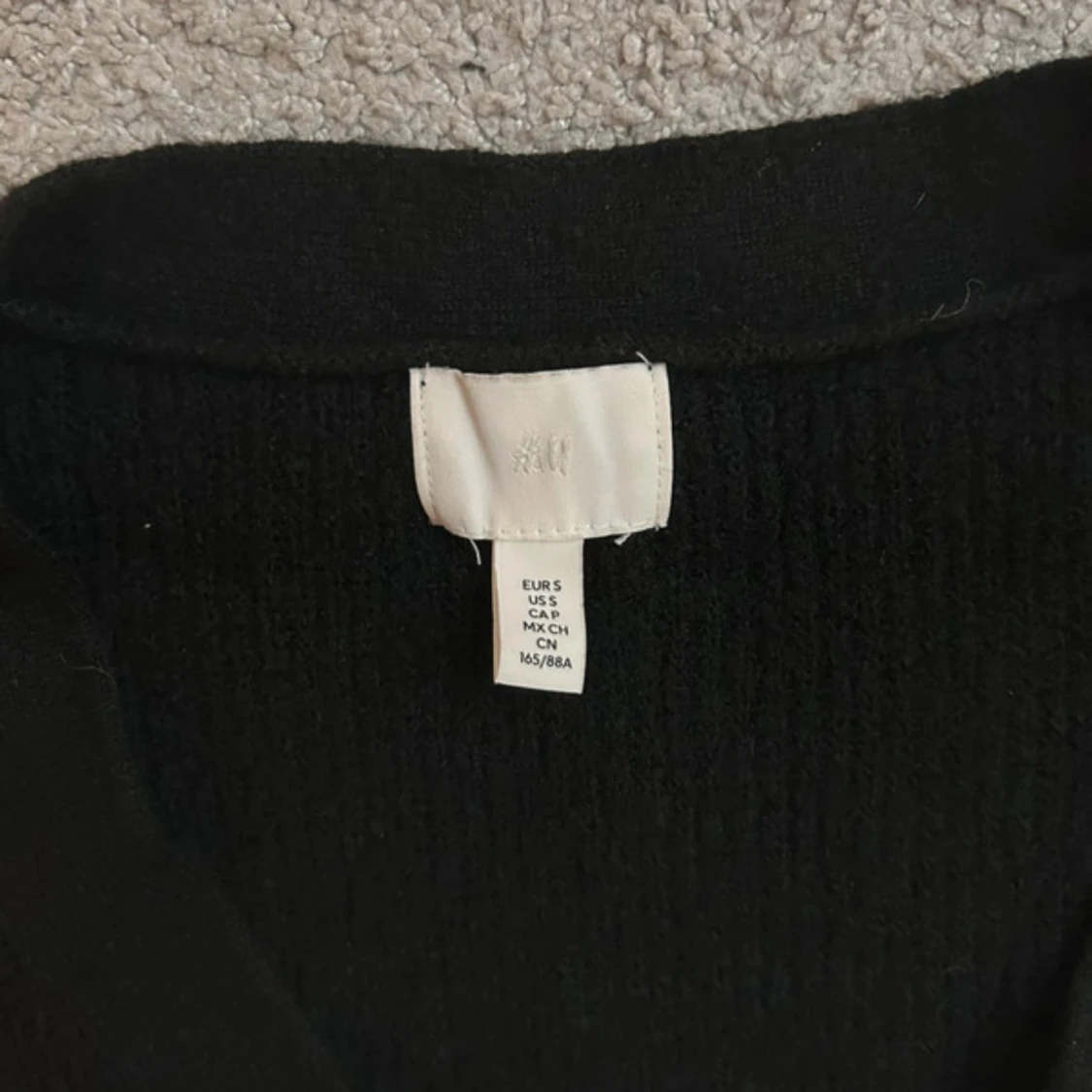 Svart croppad kofta från H&M - 2