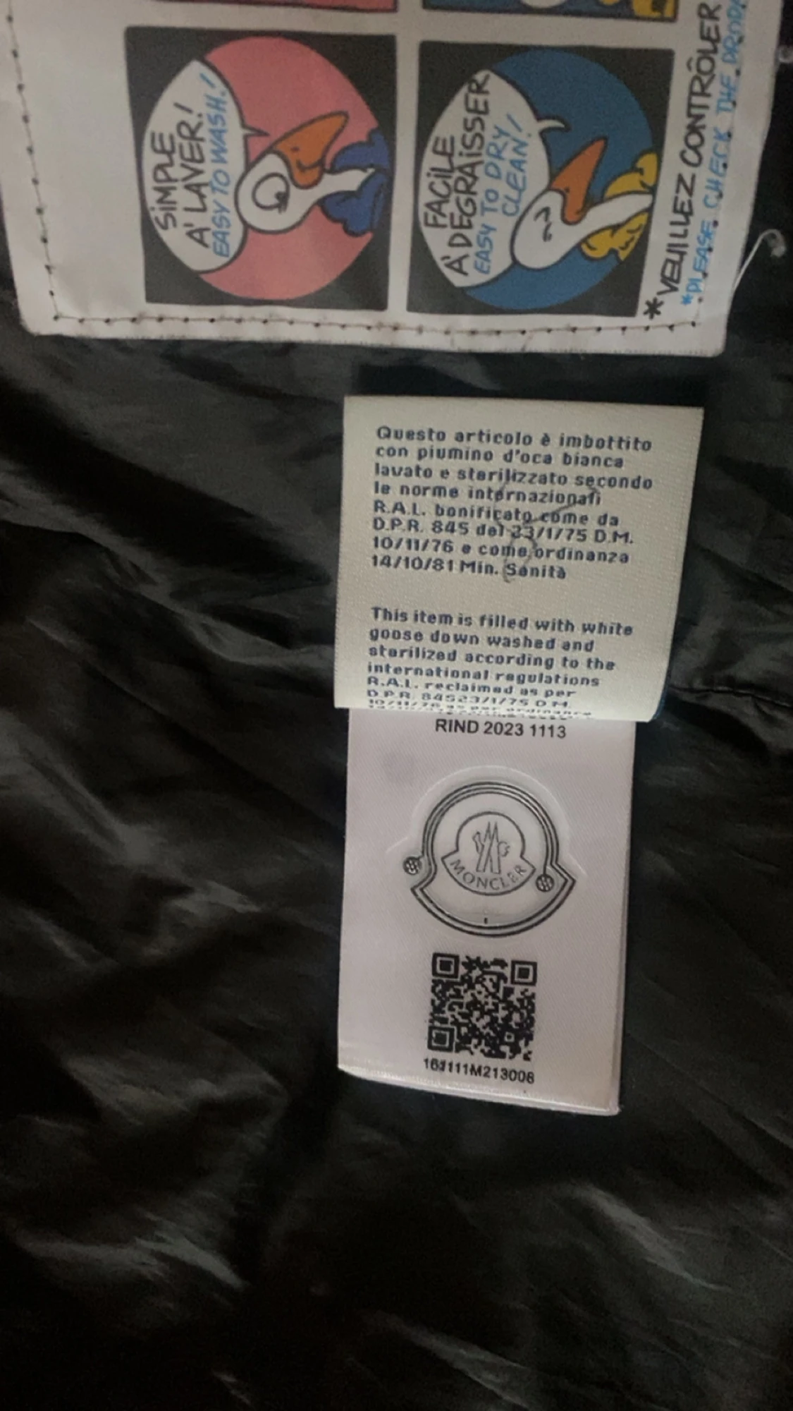 Svart Moncler dunjacka - 3