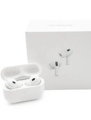 Apple AirPods Pro trådlösa hörlurar - Säljer ett par vita Apple AirPods Pro med laddningsetui. De är in-ear, har stilren design och är tillverkade i plast. Perfekta för dig som vill ha grymt ljud och smidig anslutning till din iPhone eller andra Apple-enheter.