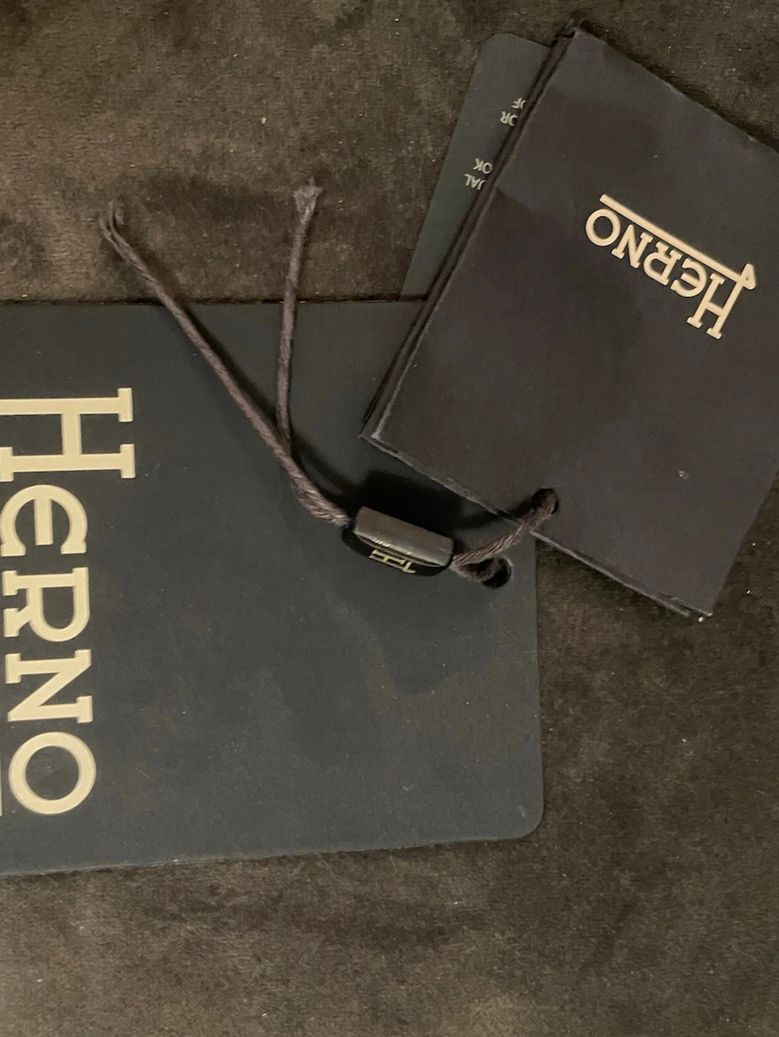 Beige jacka från Herno med patchar - 3