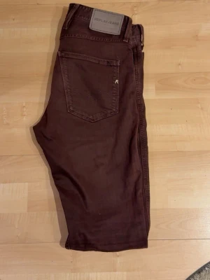 Pippi Långstrump final edition replays  - Pippi långstrumps första byxor. Nej men ärligt varmt välkommen till att köpa dom som konst eller om du väljer o ha på dig dom! W29 