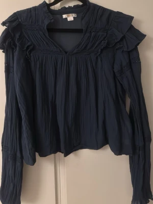 Blus Gina young - Snygg och bekväm blus från Gina young i storlek 158-164