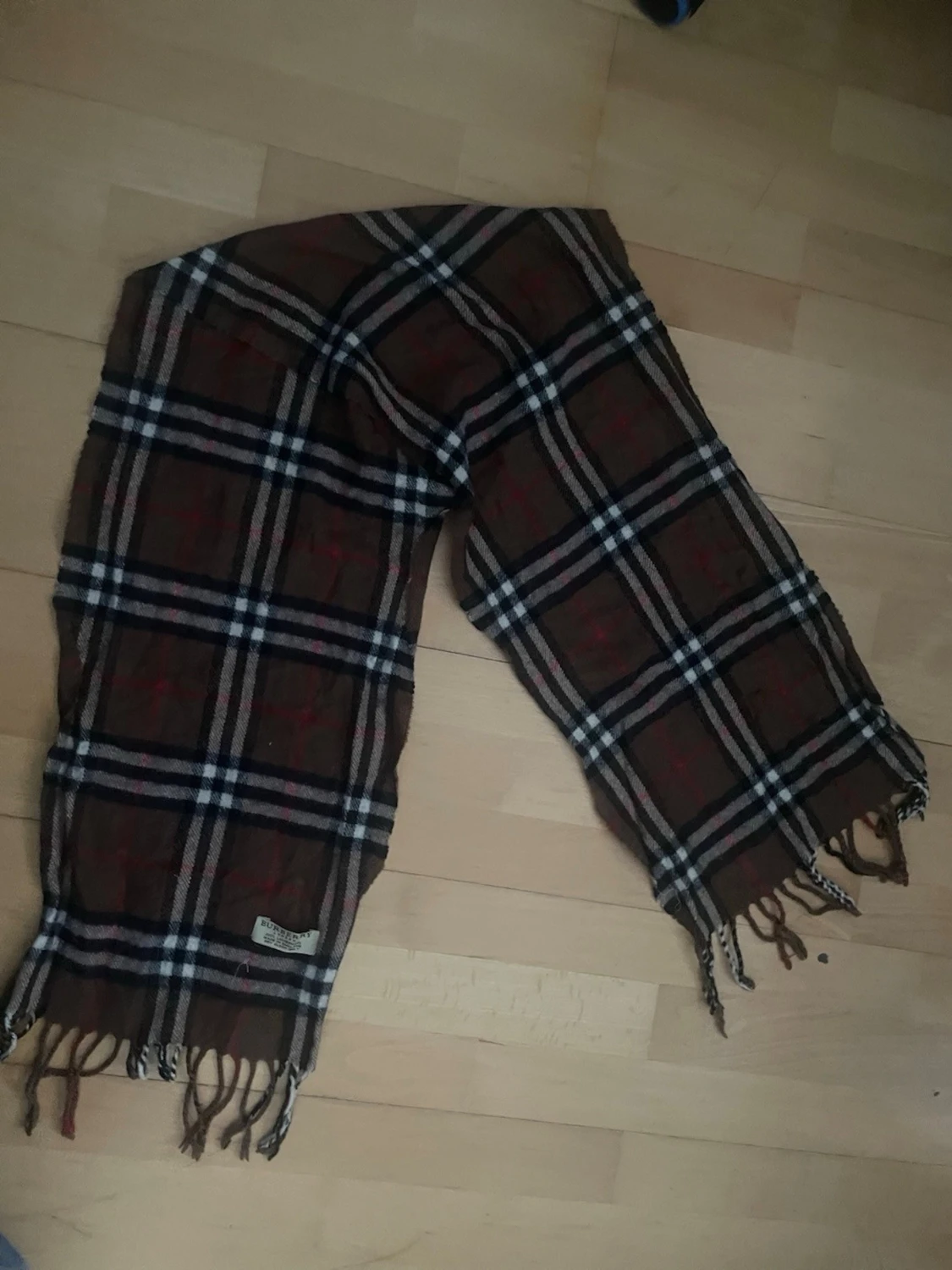 Brun rutig Burberry halsduk i ull - 2