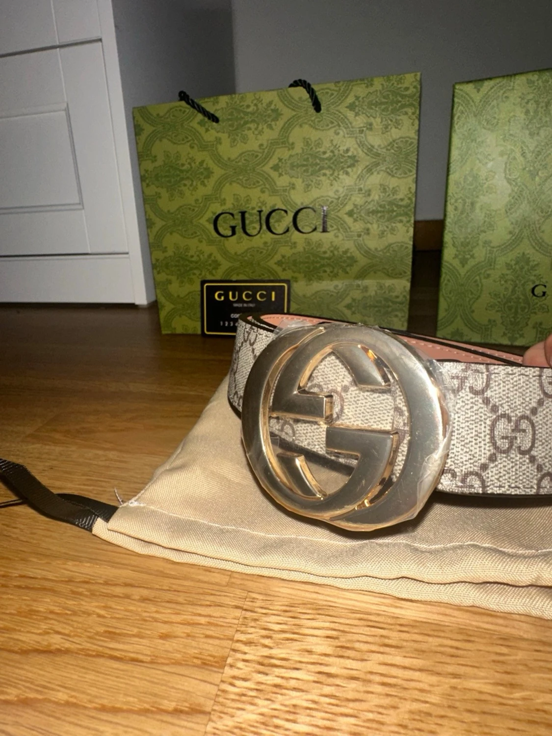  Supreme bälte med guldspänne - 1