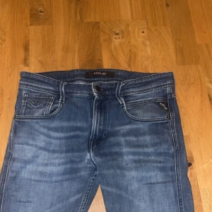 Replay anbass - Sköna replay anbass i storleken 28/32 pris kan diskuteras vid snabb affär 