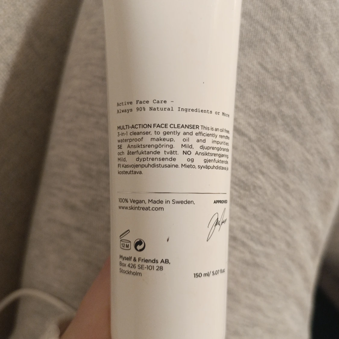 Skin Treat Multi-Action Face Cleanser - 2