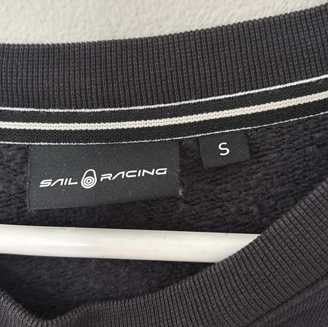 Svart Sail Racing sweatshirt S - 1