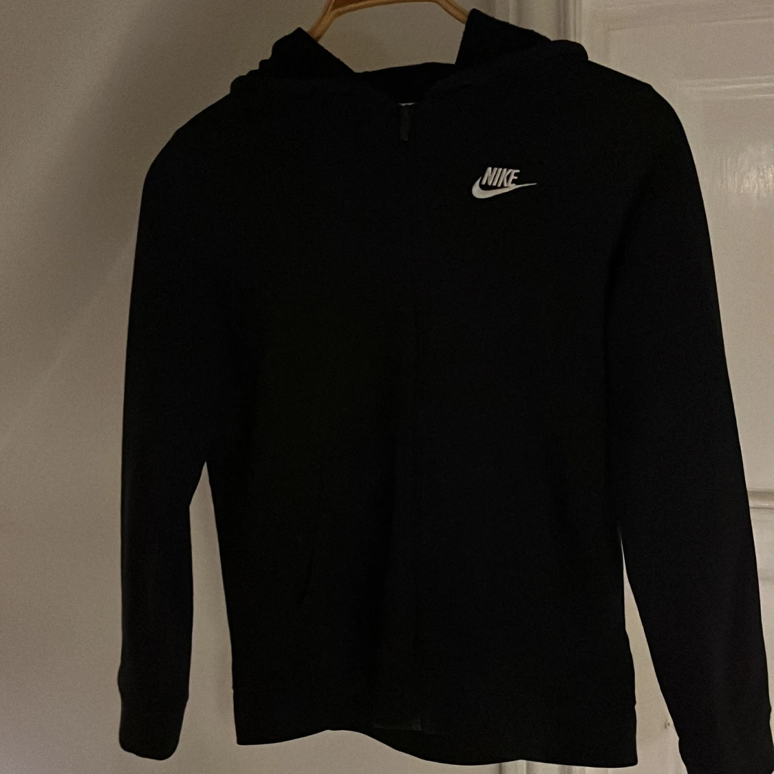 Svart Nike hoodie med dragkedja - 2