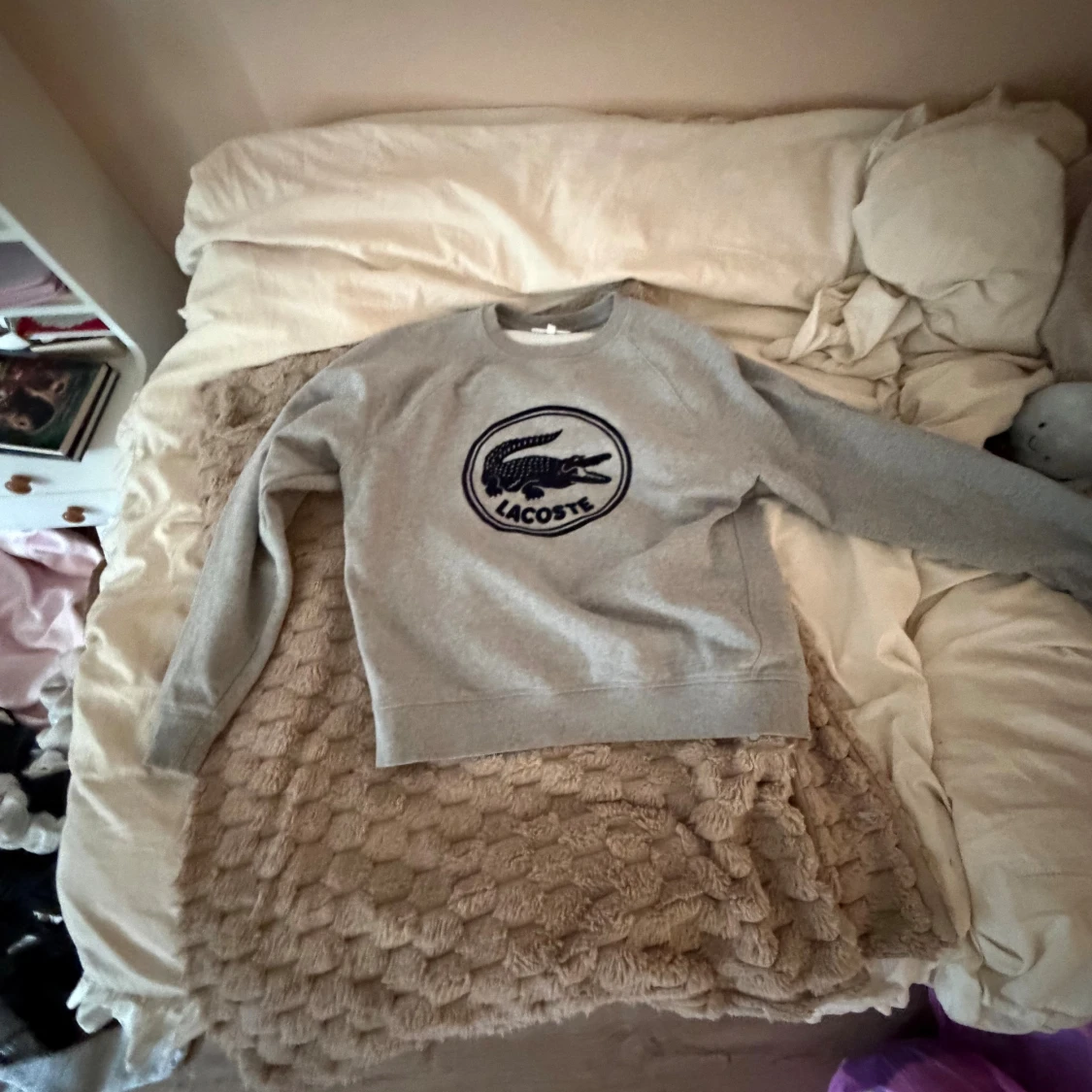 Grå sweatshirt från Lacoste med tryck