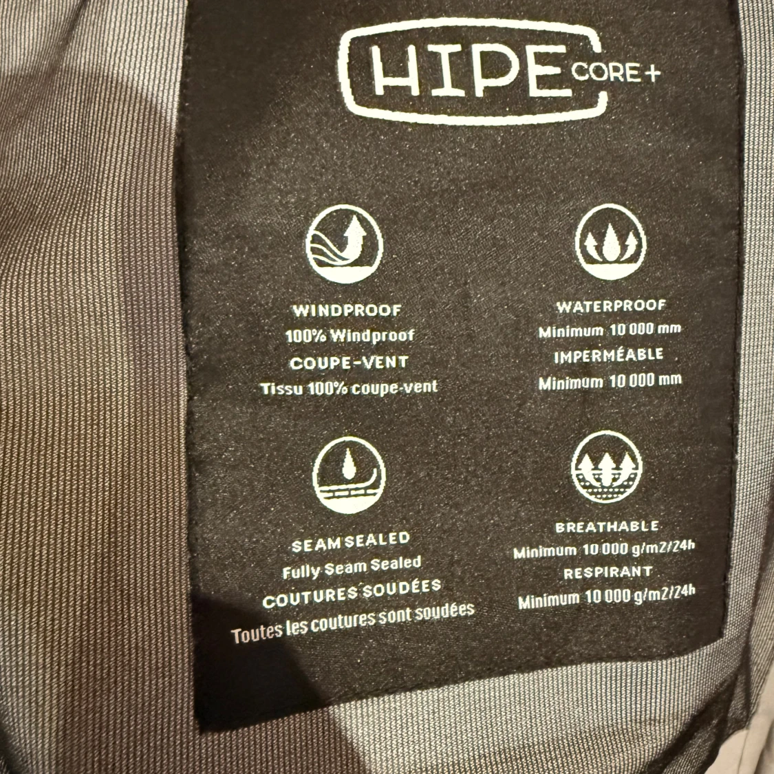 Svartvit vindjacka / skidjacka Peak Performance - 3