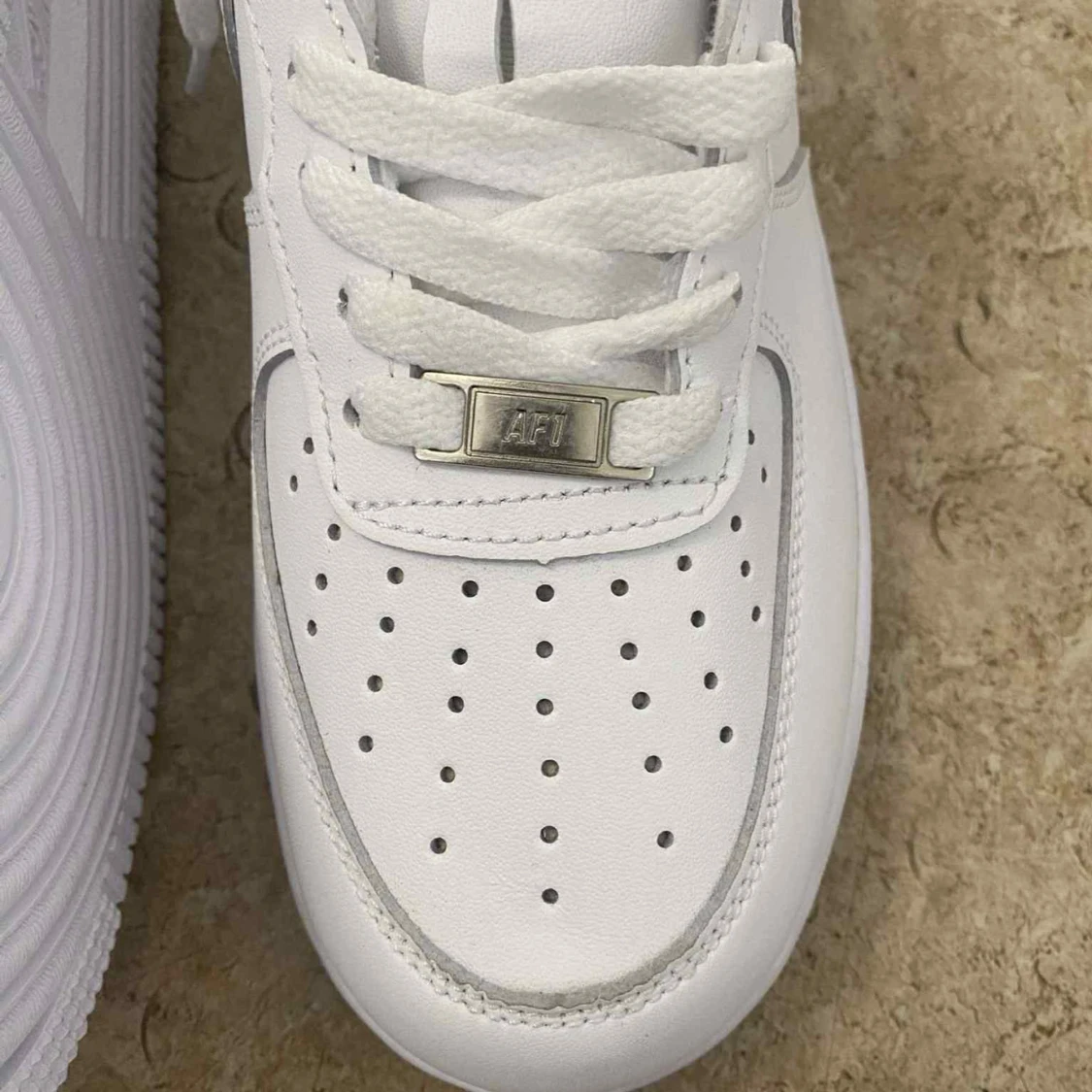 Nike Air Force 1 helvita sneakers - 2