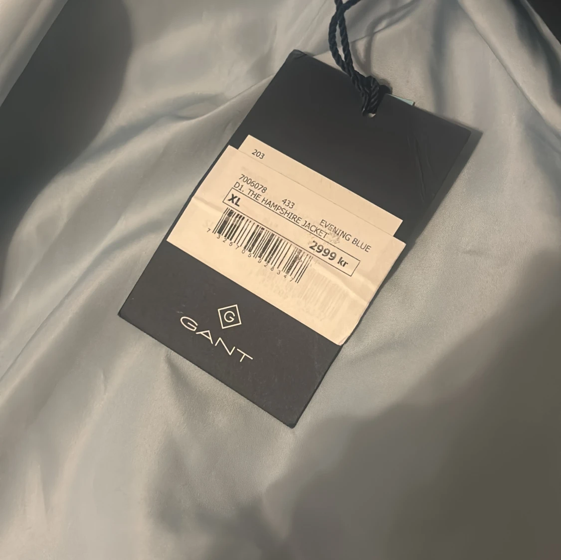 Mörkblå bomberjacka från Gant XL - 2