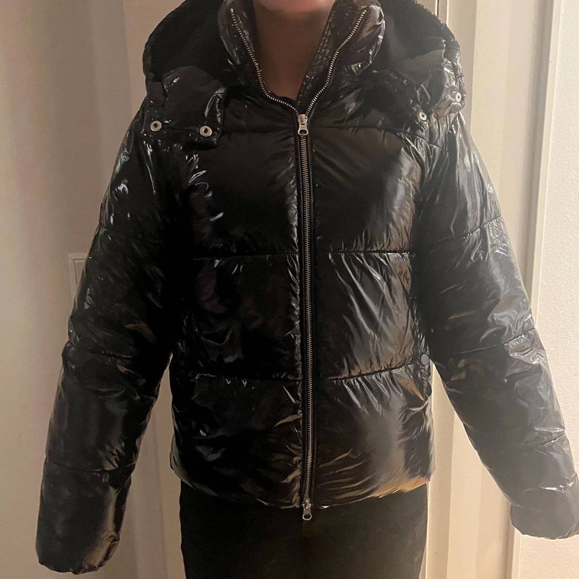 Svart pufferjacka från Nelly - 2