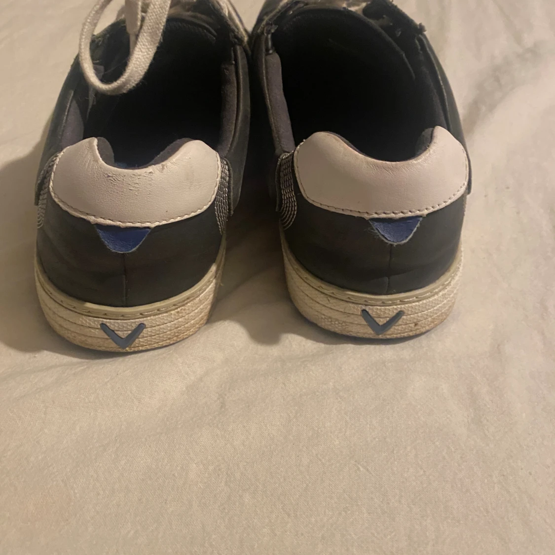 Svarta Callaway sneakers med blå sula - 4