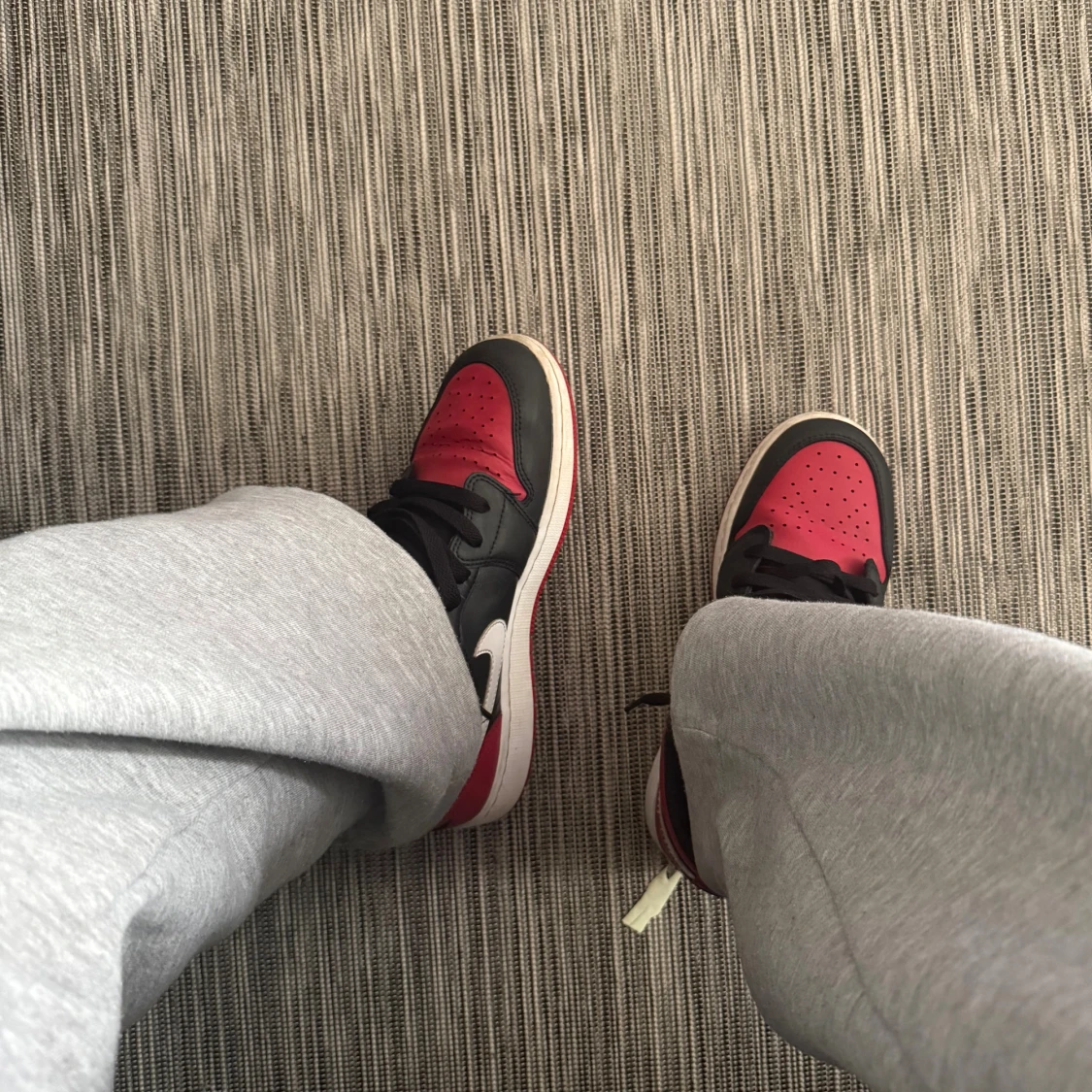 Nike Air Jordan 1 Low bred toe alternate - 2