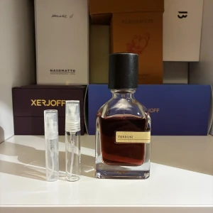 Orto Parisi Terroni - Sample 3 och 5 milliliter. 119kr/185kr. Pris förhandlingsbart om man plockar fler. 