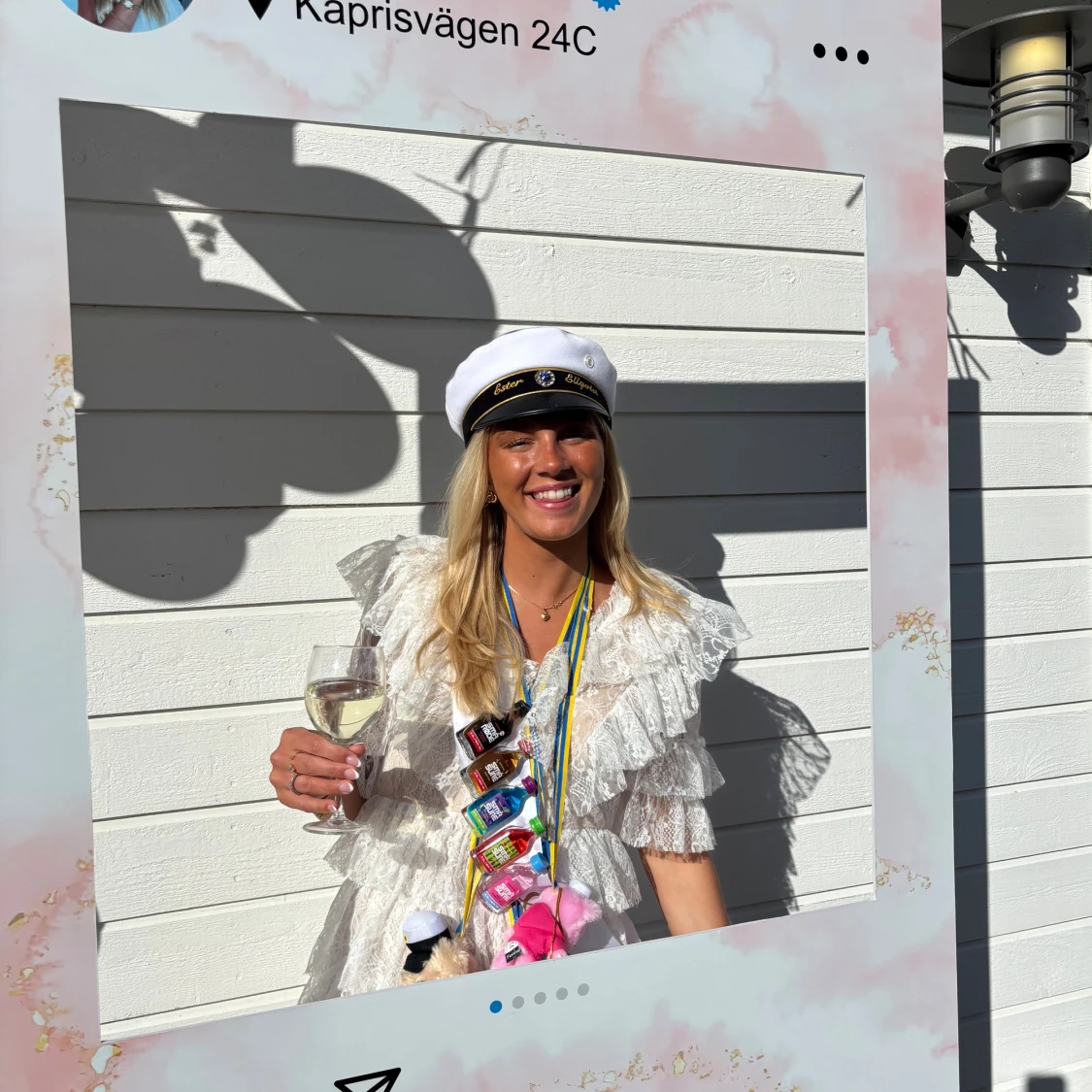 Vit By Malina spetsklänning med volanger - 4