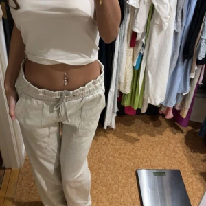 Mjukis byxor  - Använda ett par gånger men i bra skick. 