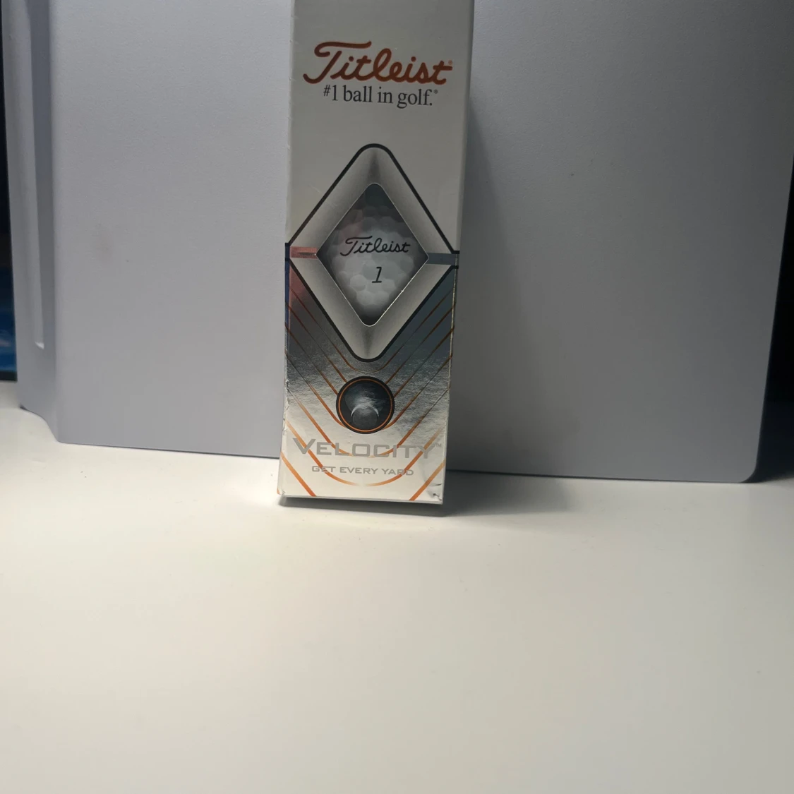 3 stycken Titleist golfbollar  - 4