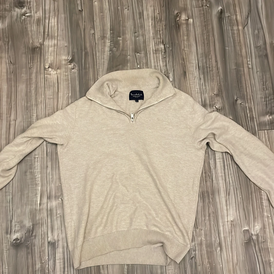 Beige stickad half zip-tröja Bondelid