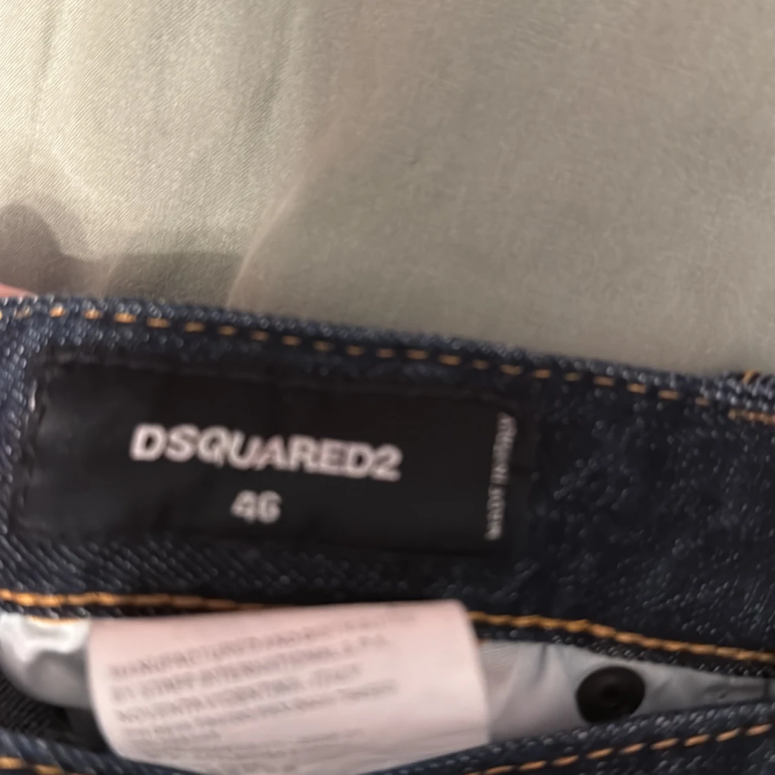 Mörkblå Dsquared2 jeans med stänk - 3