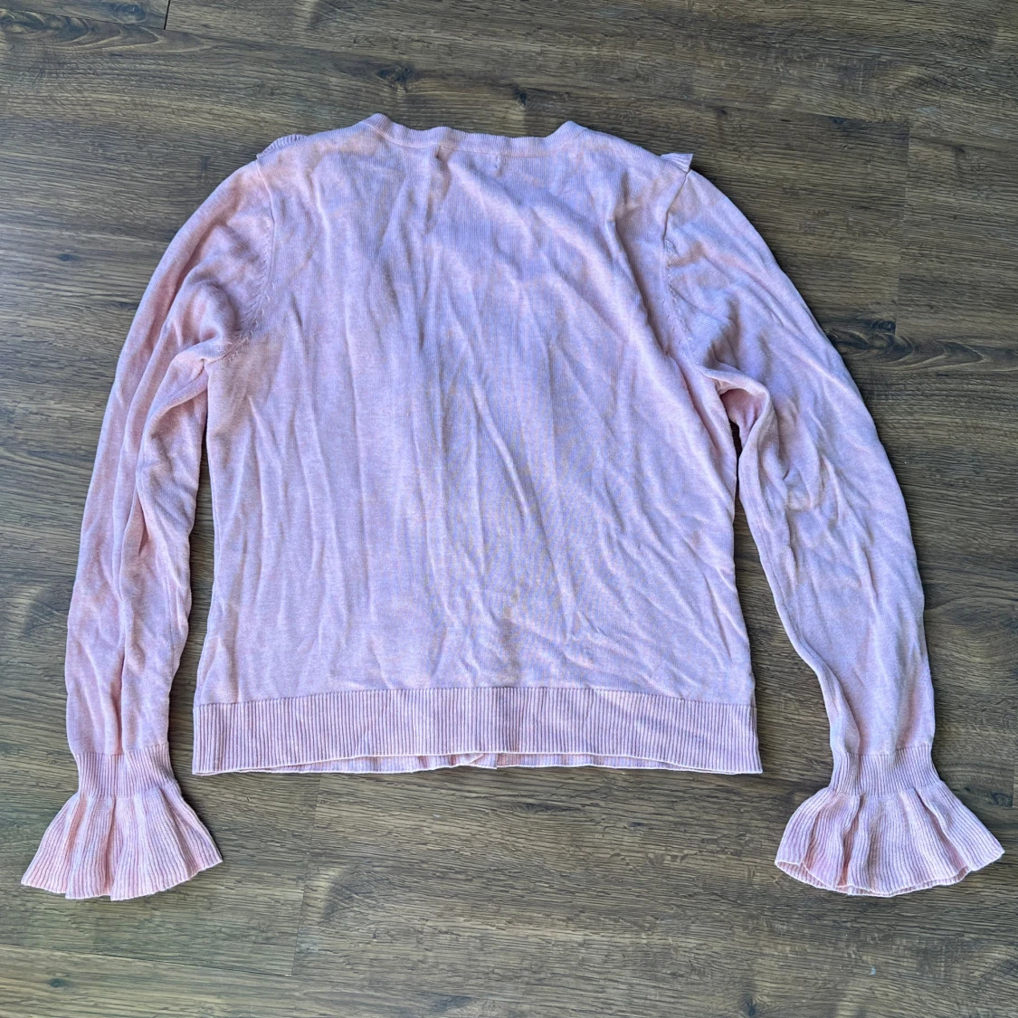 Rosa kofta med volang från RoseBud - 4