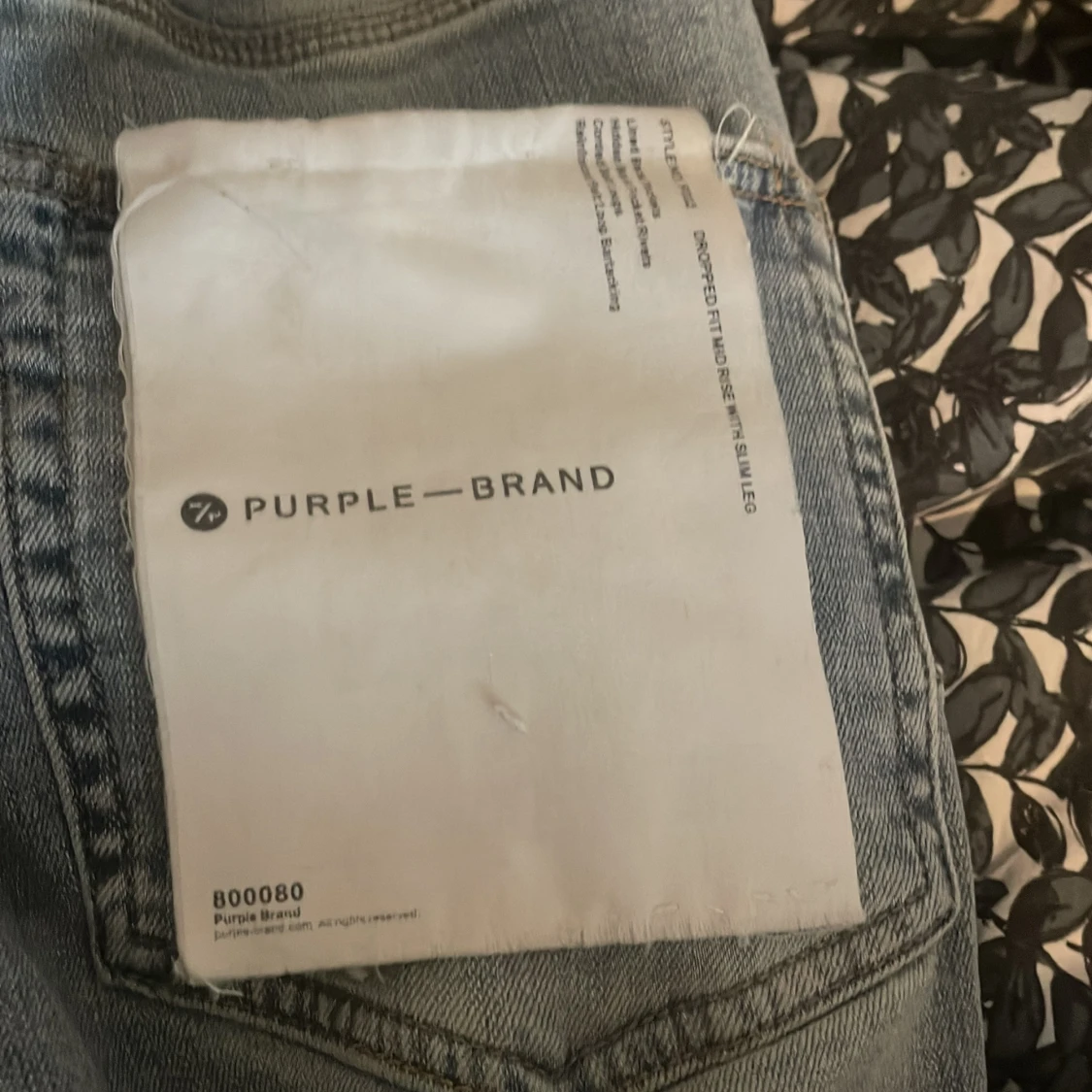 Ljusblå ripped jeans från Purple Brand - 2