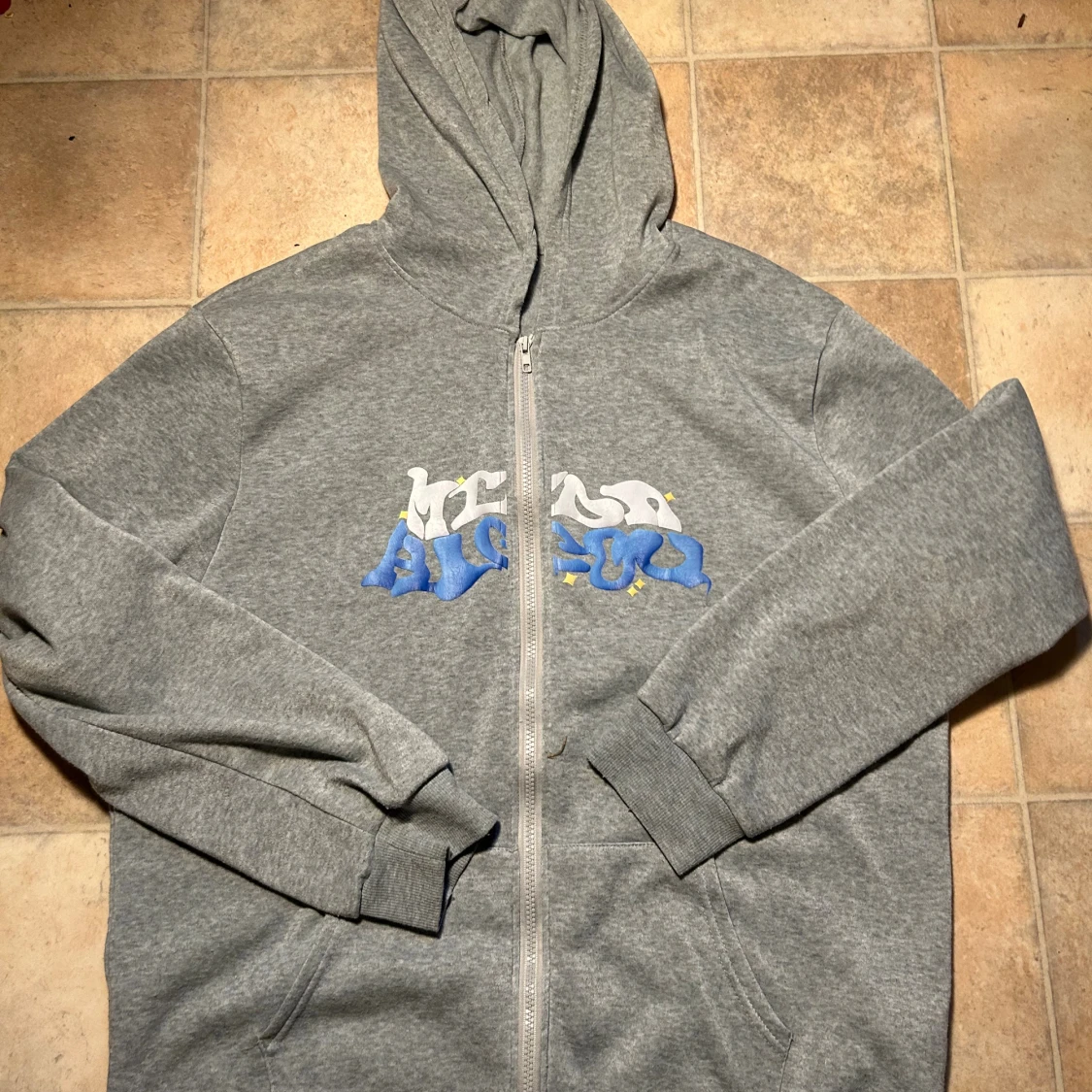 Grå ziphoodie