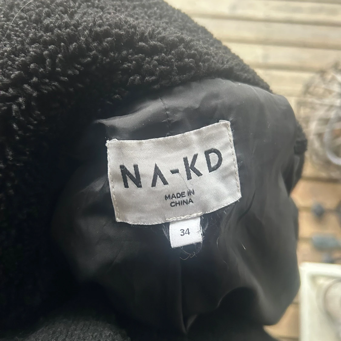 Svart teddyjacka från NA-KD - 2