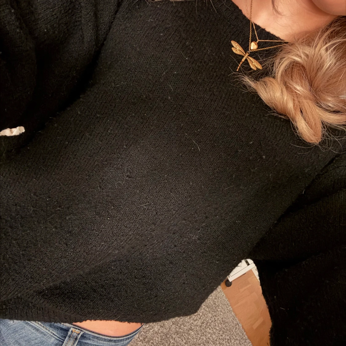 Svart stickad tröja - 2
