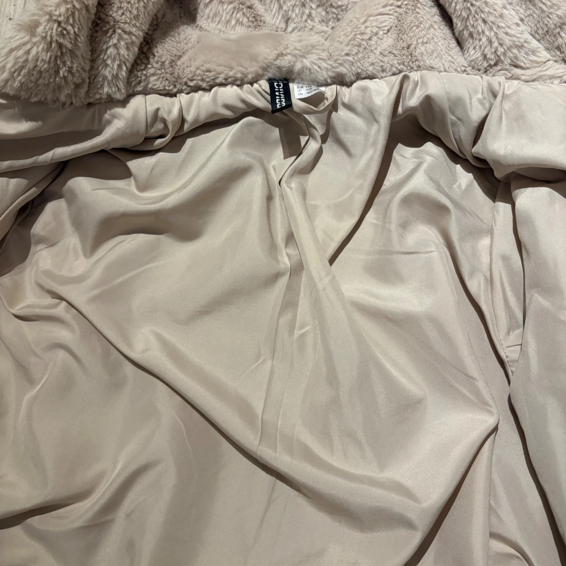 Fluffig päls jacka!❤️ - 2