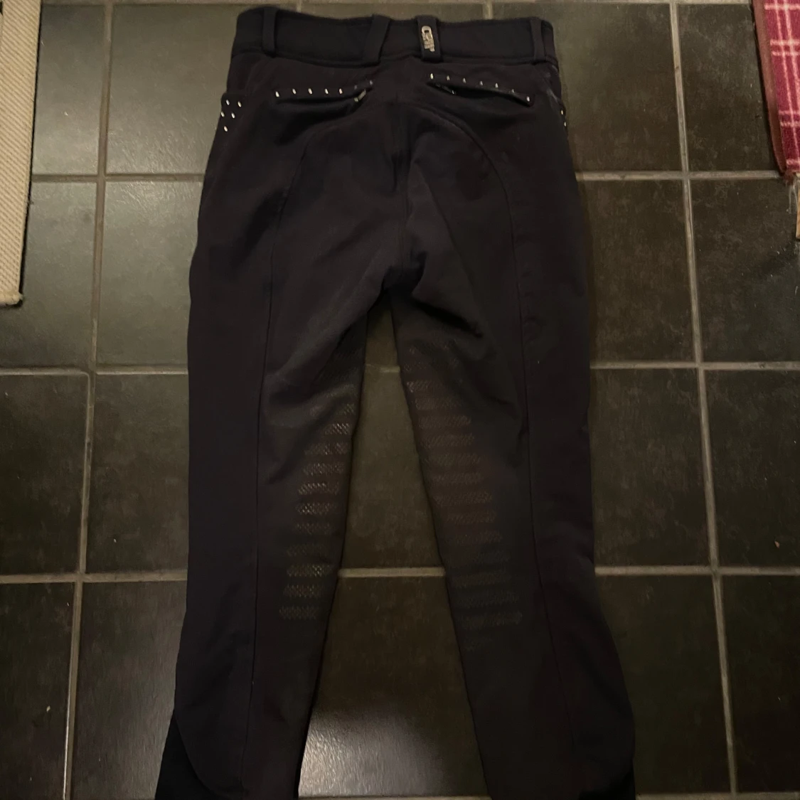 Mörkblåa ridbyxor med silikongrepp stl 38 - 1