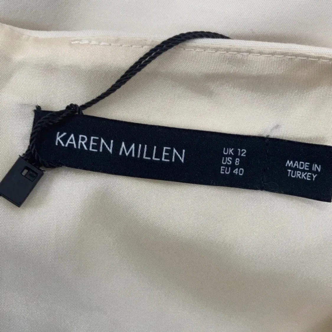Beige midiklänning från Karen Millen - 2