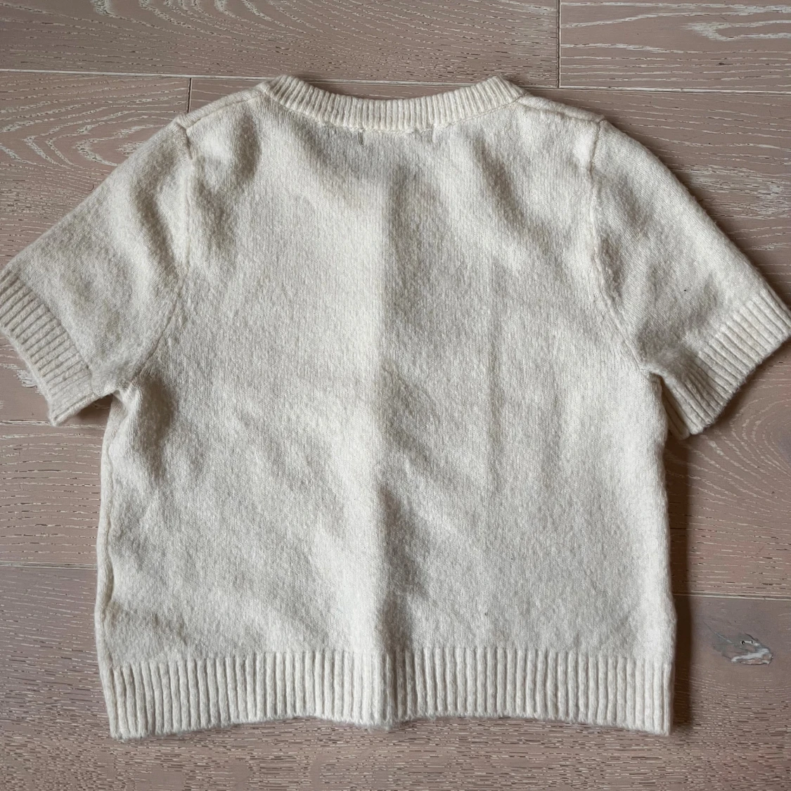 Vit kortärmad kofta från H&M - 1