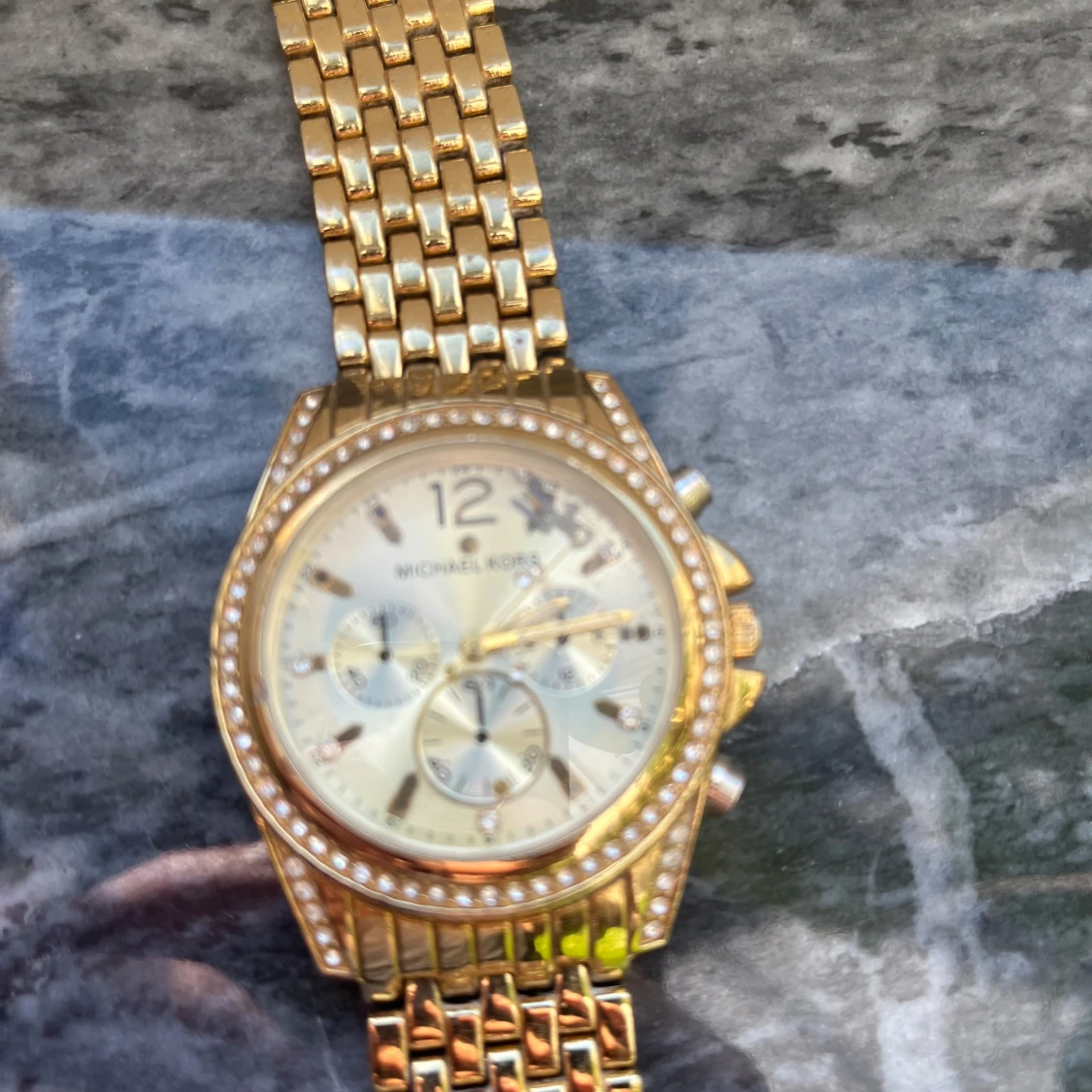 Guldig Michael Kors klocka MK-5064