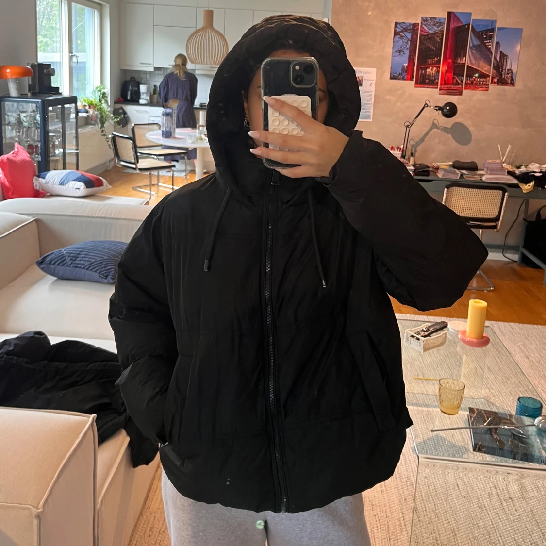 Svart pufferjacka från Zara - 4