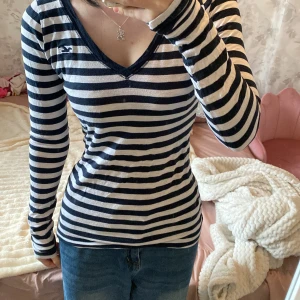Lång ärmad tröja Hollister - Hollister tröja, storlek S❣️ Pris diskuteras🍓